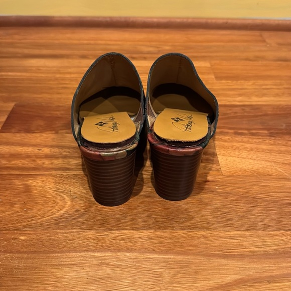 PATRICIA NASH NICIA FLORAL LEATHER MULE SHOES slip-on SIZE 7.5 - Picture 2 of 9